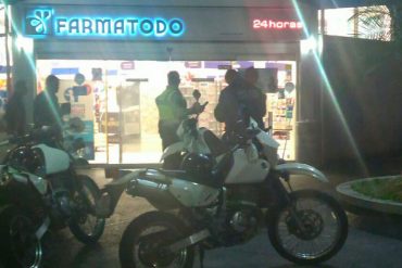 ¡HISTORIAS DE LA PATRIA! Intento de secuestro terminó en tiroteo en pleno Farmatodo de Los Palos Grandes