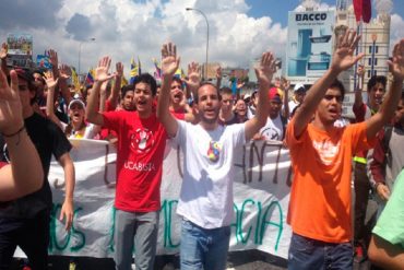 ¡ACTIVOS! Estudiantes marchan este #10Nov para exigir elecciones, canal humanitario y liberación de detenidos