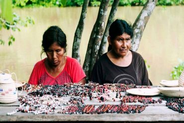 ¡DEPRIMENTE REALIDAD! Por hambre indígenas venezolanos huyen a Brasil, pero son deportados