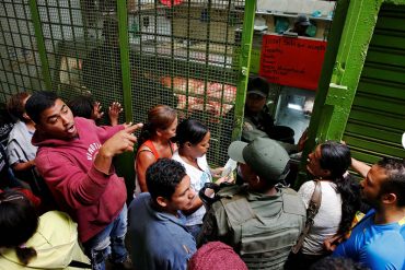 ¡SE QUIEREN IR! Los portugueses en Venezuela piden ayuda tras acciones contra supermercados (Muchos están quebrados)