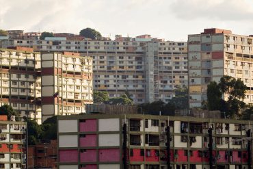 ¡ALERTA! Reportaron detonaciones de colectivos en el 23 de Enero (+¿relación con la Masacre de El Junquito?)