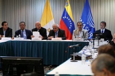 ¿Y EL REVOCATORIO QUÉ? Culmina diálogo entre MUD-Gobierno: Elecciones brillan por su ausencia