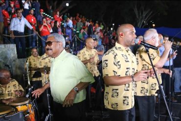 ¡INDIGNANTE! El pueblo pasa hambre y Maduro celebra su cumpleaños con «El Gran Combo de Puerto Rico» (+Fotos)