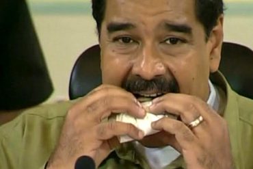 ¡Y EL PUEBLO CON HAMBRE! A Maduro lo pillaron comiéndose una bala fría en plena cadena (+Video)