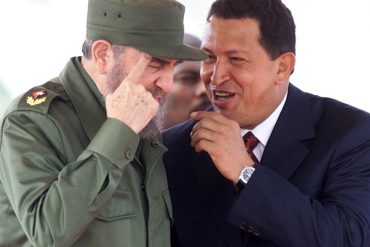 ¡AQUÍ TE LA MOSTRAMOS! La canción que Fidel Castro le dedicó a Hugo Chávez (+Video)