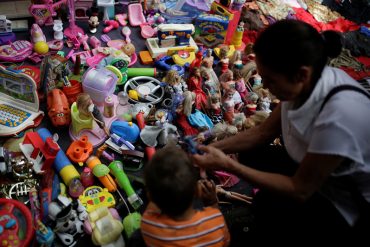 ¡TIRO POR LA CULATA! Las condenan a 5 años de prisión por vender juguetes de los Clap (que debían regalar)