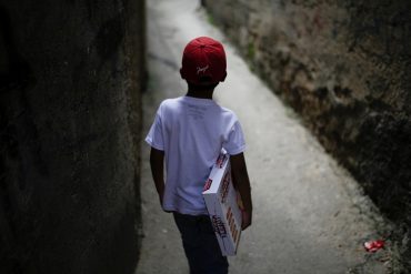 ¡EL FUTURO DE LA PATRIA! Bandas reclutan a niños venezolanos menores de 13 años para cometer sus crímenes (+Video)