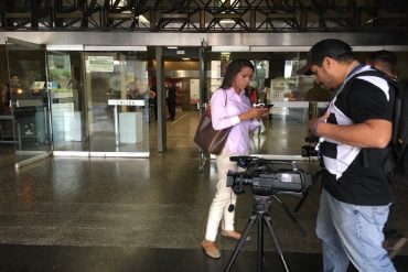 ¡ATENCIÓN! Seguridad del BCV impide entrada de periodistas a rueda de prensa por orden del Minci (+Video)