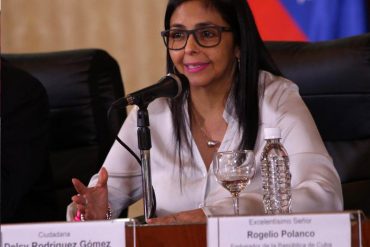 ¡SEPAN! Continuará la cooperación Cuba-Venezuela: Delcy dice que para «provisión de alimentos y medicinas»