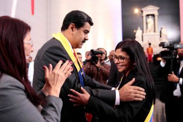 ¡LE DIO UN ATAQUE! La histeria de Maduro contra  Macri por presunta “agresión”a Delcy Eloína