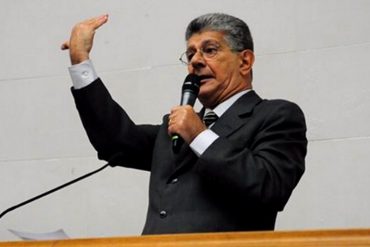 ¡A QUEMARROPA! «Sinvergüenzas, malandros, pillos»: lo que dice Ramos Allup sobre magistrados que recularon