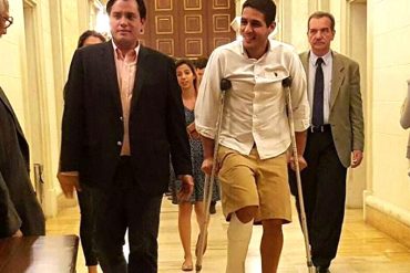 ¡SIGAN ESE EJEMPLO! José Manuel Olivares asistió a sesión de la Asamblea Nacional luego de ser operado (+Video)