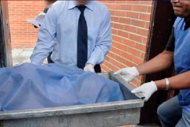 ¡TERRIBLE! Asesinaron a tres personas de la tercera edad dentro de una casa en Prados del Este