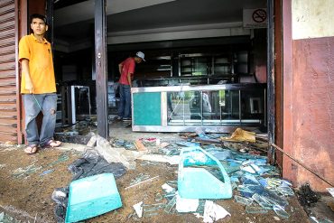 ¡EL CAOS ES TOTAL! 90 % de comercios que venden alimentos en Ciudad Bolívar fueron saqueados