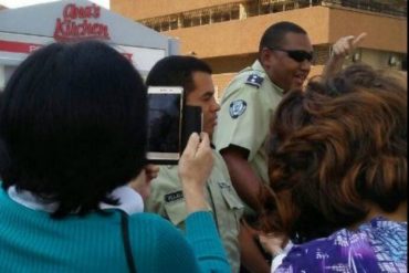 ¡TE LO CONTAMOS! La razón por la que policías indignaron a feligreses en una iglesia de Maracaibo (+Video)