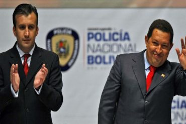 Recuerdan cuando Chávez metió las manos al fuego por Tareck El Aissami cuando Walid Makled lo acusó de estar asociado al narcotráfico (+Video)