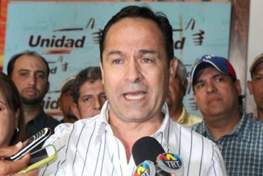 ¡HUYÓ POR LA DERECHA! Renunció el secretario de la MUD en el Táchira