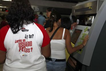 ¡QUE PENA! Un recorte de papel sellado es el nuevo ticket para viajar en Ferrocarril del Tuy (+Fotos)