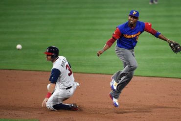 ¡ESTRENO AMARGO! Venezuela inició con derrota ante EEUU la segunda ronda del Clásico Mundial