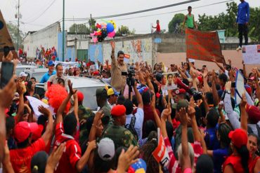 ¡MUY SOCIALISTA! La camioneta con la que llegó Maduro a Yaracuy y que el “pueblo” no puede tener (+Fotos)