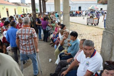 ¡BUENA ASISTENCIA! Renovación de partidos: así están los puntos de validación en todo el país (+Fotos)