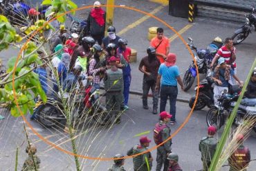 ¡AQUÍ ESTÁN! Las fotos que delatan la sucia complicidad entre GNB y colectivos contra manifestantes