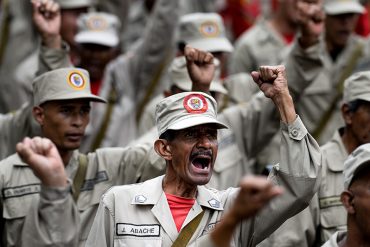 ¡ESTÁ CLARITO! Miliciano reconoce que les falta poder y fuerzas para enfrentarse a los marines del imperio