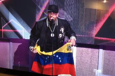 ¡AL MEJOR ESTILO CRIOLLO! Nicky Jam les enseñó a sus seguidores cómo hacer arepas (+Video +Plácata)