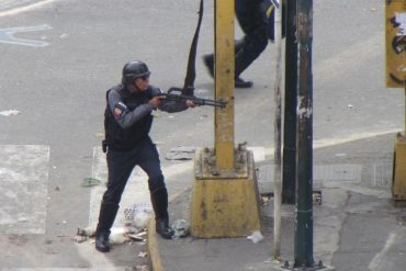 ¡VÍCTIMA DE LA REPRESIÓN! Joven herido en La California el 24A: “Traté de escapar pero me dieron a quemarropa” (+Video)