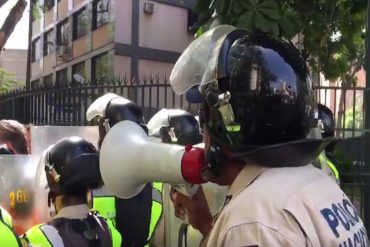 ¡SE LE CHISPOTEÓ! PNB confiesa a manifestantes: “Aquí no hay Constitución ni ley” (+Video)