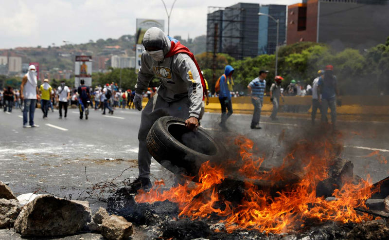 Protestas-manifestacion-marcha-oposicion-Francisco-Fajardo-10-de-abril-1-02