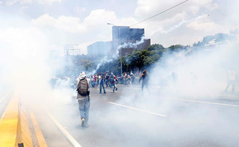 Protestas-manifestacion-marcha-oposicion-Francisco-Fajardo-10-de-abril-1-14