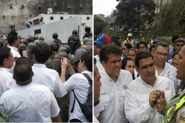 ¡APLAUSOS DE PIE! GNB cede y permite paso a marcha opositora que cantaba el himno nacional  (Video)