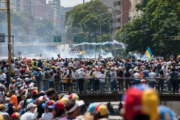 ¡DRAMÁTICO! Artistas venezolanos cuentan el terror que vivieron durante represión a protesta opositora