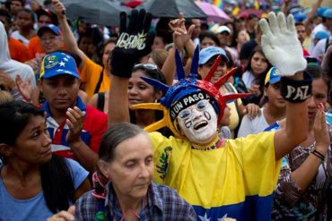 ¡DICTADURA REGIONAL! Yaracuy se suma a Táchira y Vargas y prohíbe protestas con encapuchados