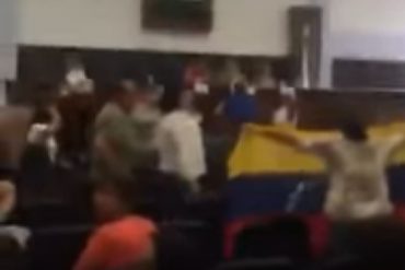 ¡EN VIDEO! Venezolanos en México interrumpen acto chavista sobre «bondades» del socialismo: «Mentirosos»