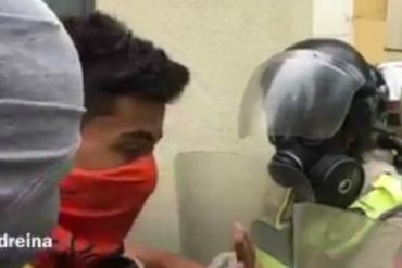 ¡MÍRALO! Manifestantes exigieron a la PNB que se ponga del lado de la gente, no de Maduro (+Video)