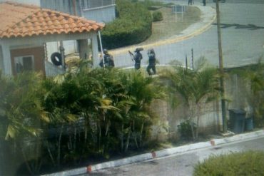 ¡BRUTAL REPRESIÓN! GNB ataca con lacrimógenas y perdigones a vecinos en Barquisimeto #23May (+Fotos)