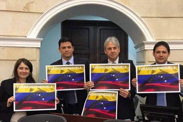 ¡SOLIDARIDAD INTERNACIONAL! Congresistas colombianos elevan voz de protesta y exigen a la OEA ayudar a Venezuela (Fotos)