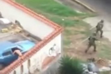 ¡TE LO MOSTRAMOS! Estos videos prueban que la GNB apoyó los destrozos de los colectivos en edificios de La Urbina