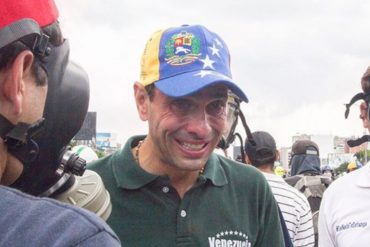 ¡ATENCIÓN! Capriles resultó afectado durante la represión de la GNB en la Fajardo este #22May (+Videos)
