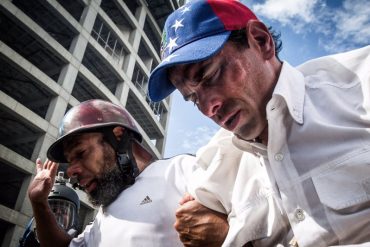 ¡QUE LO VEA EL MUNDO! 8 imágenes que muestran la burda emboscada de la GNB contra Capriles