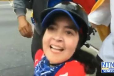 ¡CONTUNDENTE! Mujer en silla de ruedas desde la marcha opositora: “Hay que estar en la calle sin miedo” (+Video)