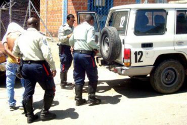 ¡QUÉ MARAVILLA! Mientras PNB y GNB reprimen, se evadieron 15 detenidos de los calabozos de Polizamora en Guatire