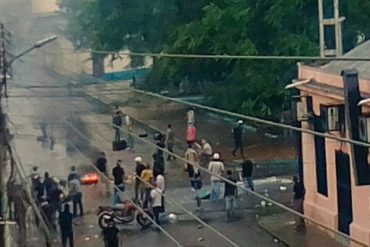 ¡ATENCIÓN! Policía del Táchira y GNB reprimen fuertemente a manifestantes en Colón, Táchira