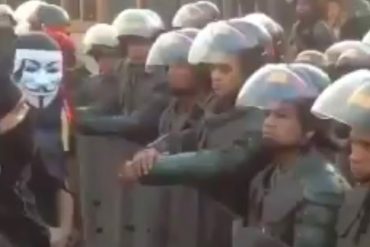 ¡BRAVO! Así se las cantó la resistencia a los soldados de la dictadura (+Video)