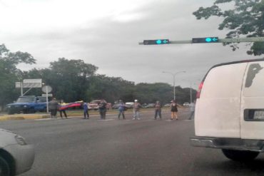 ¡VENEZUELA TRANCADA! Adelantan trancazo en varios estados del país este #28Jun (+Fotos)