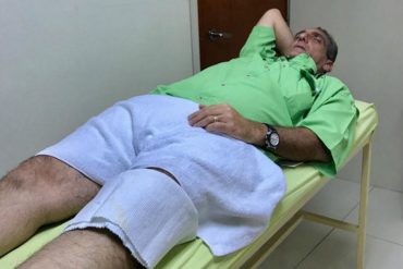 ¡URGENTE! Enzo Scarano fue herido con una bomba lacrimógena en la pierna