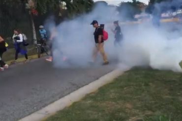 ¡NO SE AGUANTARON! Comienza represión contra manifestantes que hacían plantón en la Francisco Fajardo