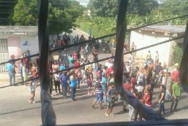 ¡ARDE MARACAY! Reportan situación tensa en Santa Rita y Palo Negro este #27Jun: siguen los saqueos (+Videos)